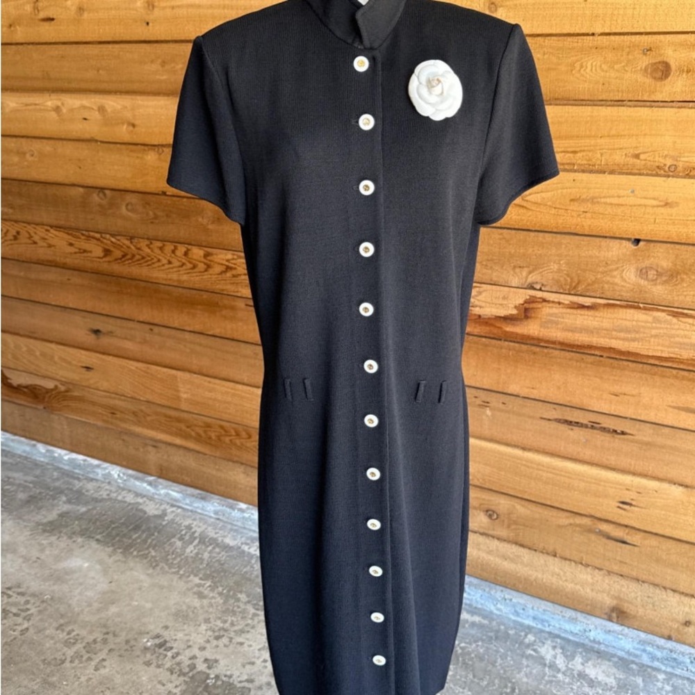 St. John Collection by Marie Gray Knit Button Front Dress - Size 12